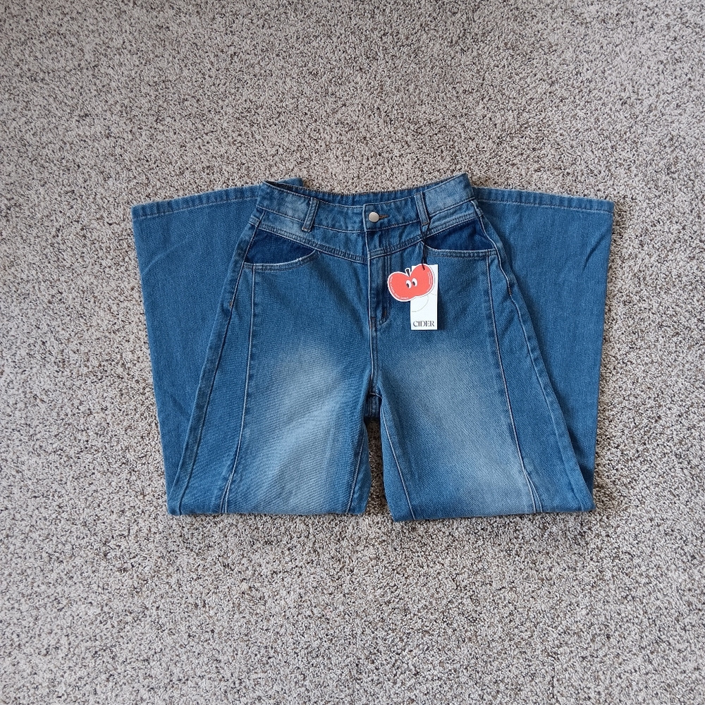 NWT Cider Wide Leg Jeans XS Pocket Detail
